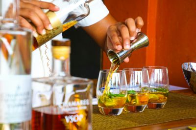 La Casas Cocktail Haven Where Spirits Come Alive